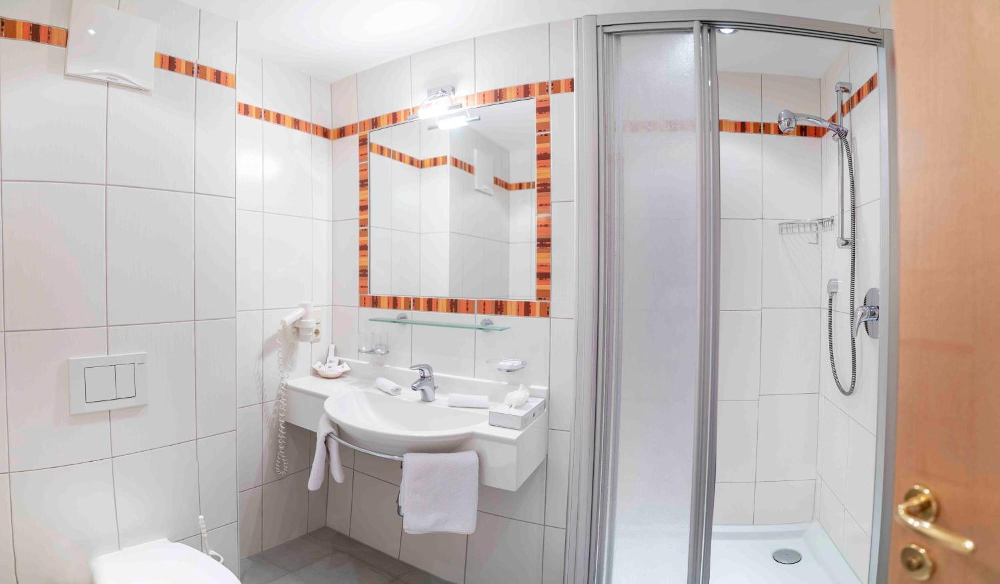 Hotel Montana Фис Экстерьер фото